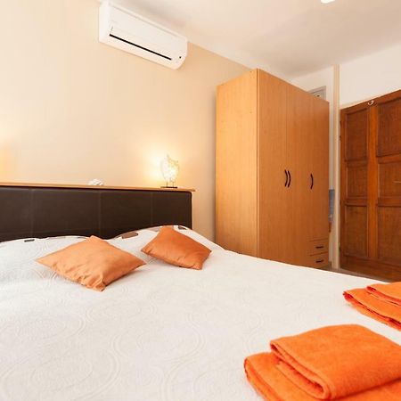 Nice Apartment In The City Center Rovinj Buitenkant foto